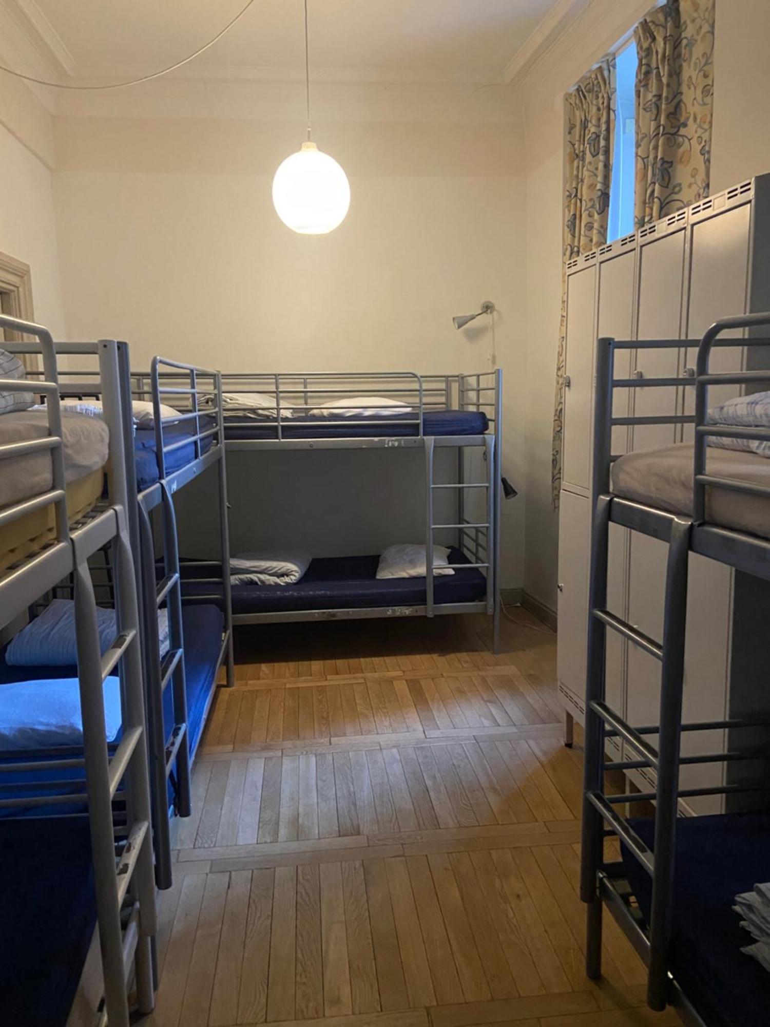 Dockside Hostel Стокхолм Екстериор снимка