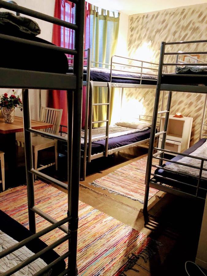 Dockside Hostel Стокхолм Екстериор снимка