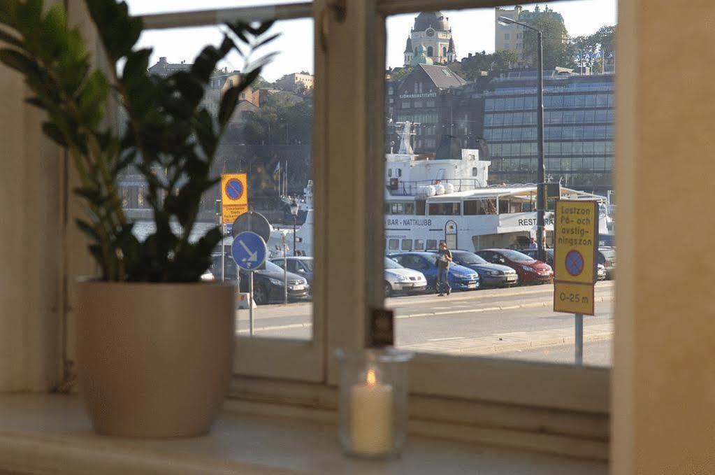 Dockside Hostel Стокхолм Екстериор снимка